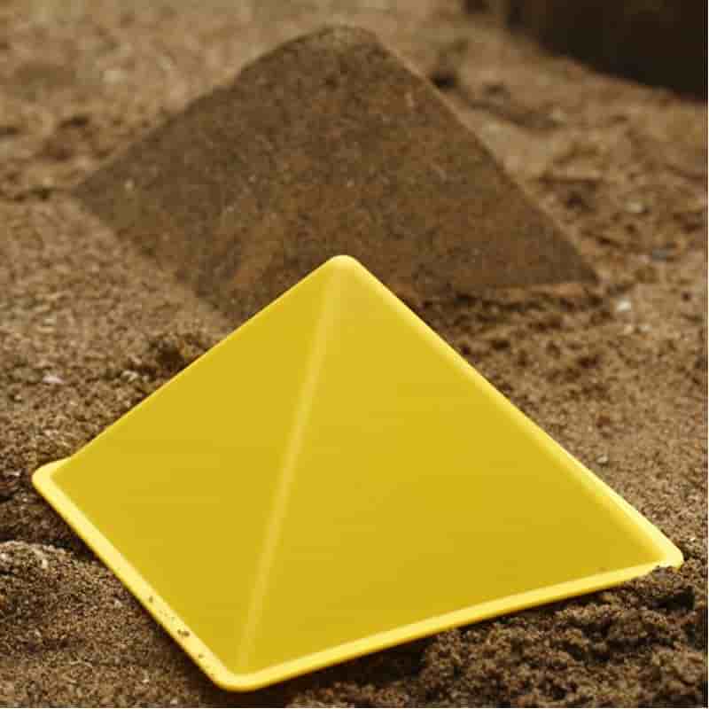 Pyramide Sandform – Gul - LB-69006011133
